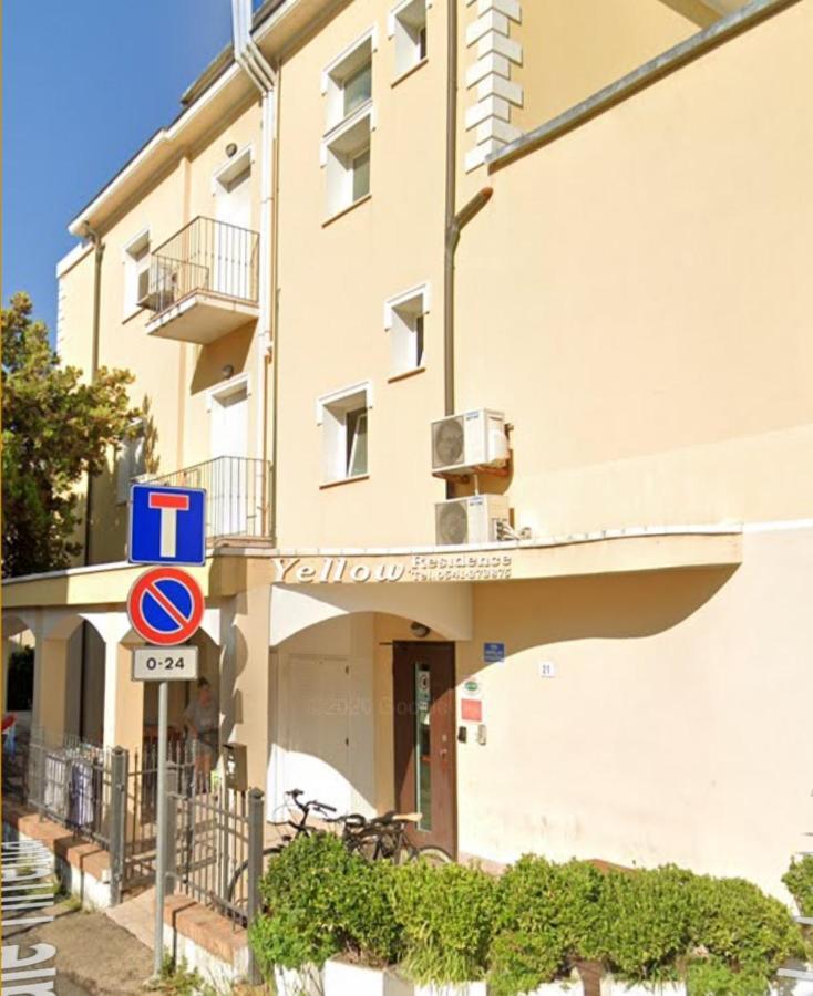 Residence Yellow Rimini Buitenkant foto